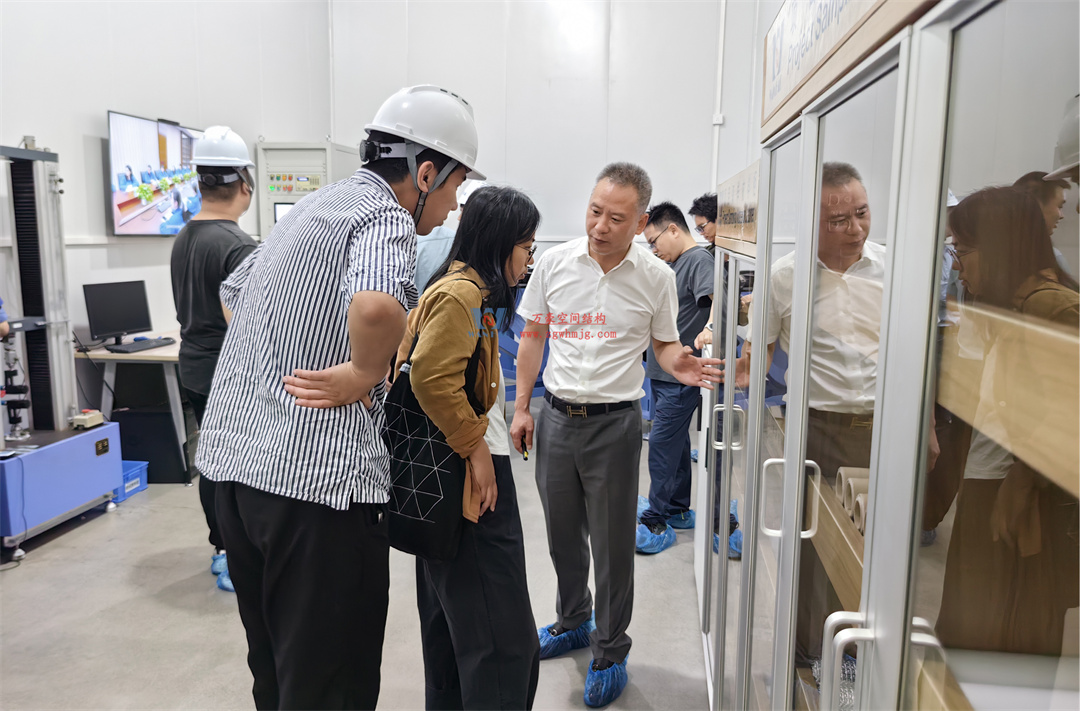 科技賦能品質(zhì)工程 | 萬豪集團(tuán)攜手浙大團(tuán)隊(duì)圓滿完成無錫奧體中心膜結(jié)構(gòu)排水試驗(yàn)驗(yàn)收