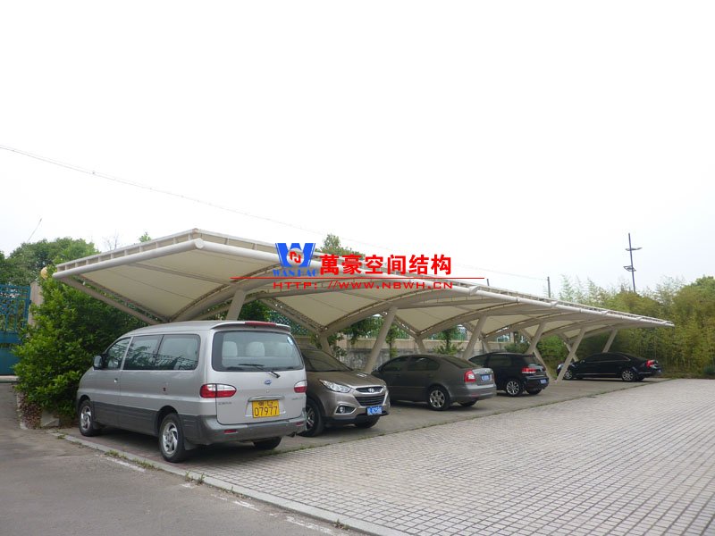 膜結(jié)構車棚優(yōu)勢