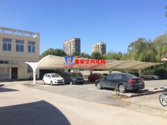 膜結(jié)構(gòu)車棚為什么要增加膜的層數(shù)？膜結(jié)構(gòu)車棚增加膜層數(shù)有什么好處？