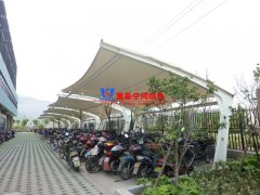 自行車(chē)棚用什么材料做較好？為什么膜結(jié)構(gòu)車(chē)棚是自行車(chē)棚的最佳選擇？