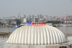 如何選擇合適的張拉膜結(jié)構(gòu)材料？膜結(jié)構(gòu)材料的選擇有哪些注意事項(xiàng)？