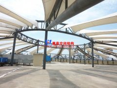 景觀膜結(jié)構(gòu)有哪些日常維護(hù)措施？膜結(jié)構(gòu)景觀棚如何預(yù)防風(fēng)險(xiǎn)？