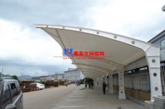 膜結(jié)構(gòu)車(chē)棚在生活中有哪些延伸效果？能起到什么作用？