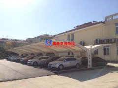 如何控制膜結(jié)構(gòu)車棚施工工序質(zhì)量？有哪些要點需要注意？