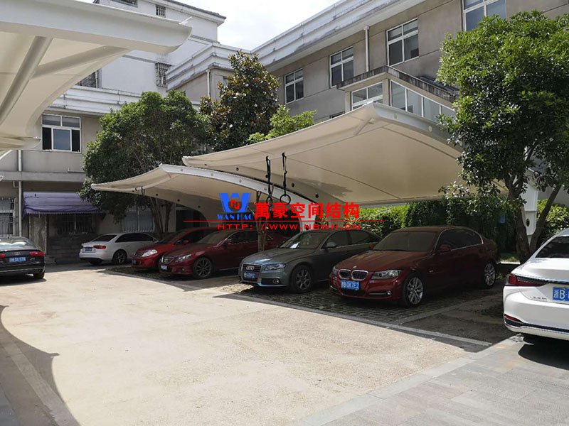 膜結(jié)構(gòu)車(chē)棚